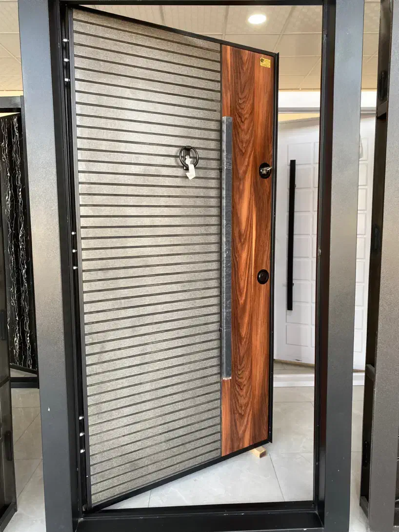 فروش ویژه درب های ضد سرقت|مصالح و تجهیزات ساختمان|سیرجان, |دیوار