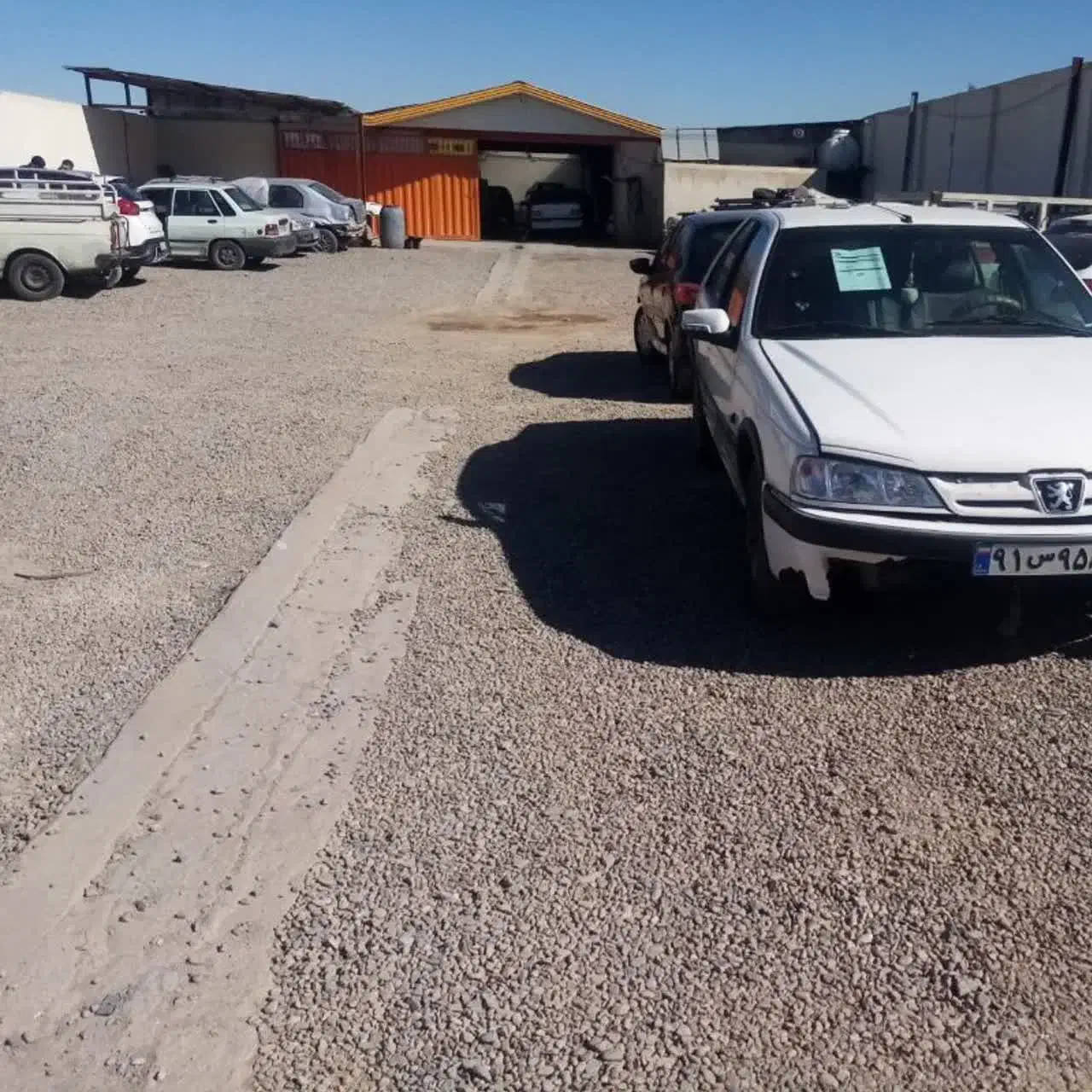 استخدام صافکار ماهر نیمه ماهر ونقاش|استخدام صنعتی، فنی، مهندسی|قم, باجک سه|دیوار