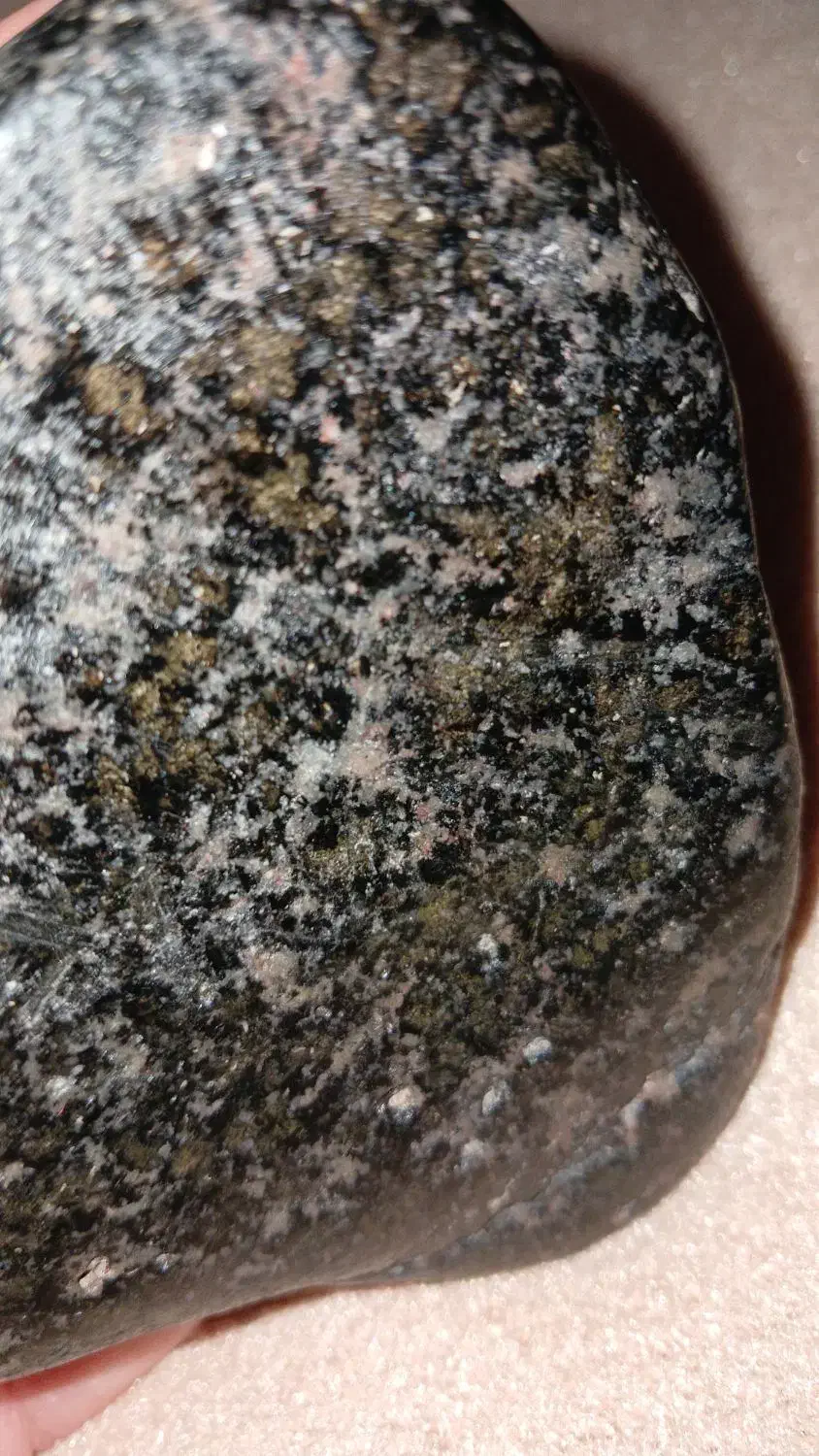 شهاب‌سنگ مریخی قلبی|کلکسیون اشیاء عتیقه|تهران, شهرک هما|دیوار