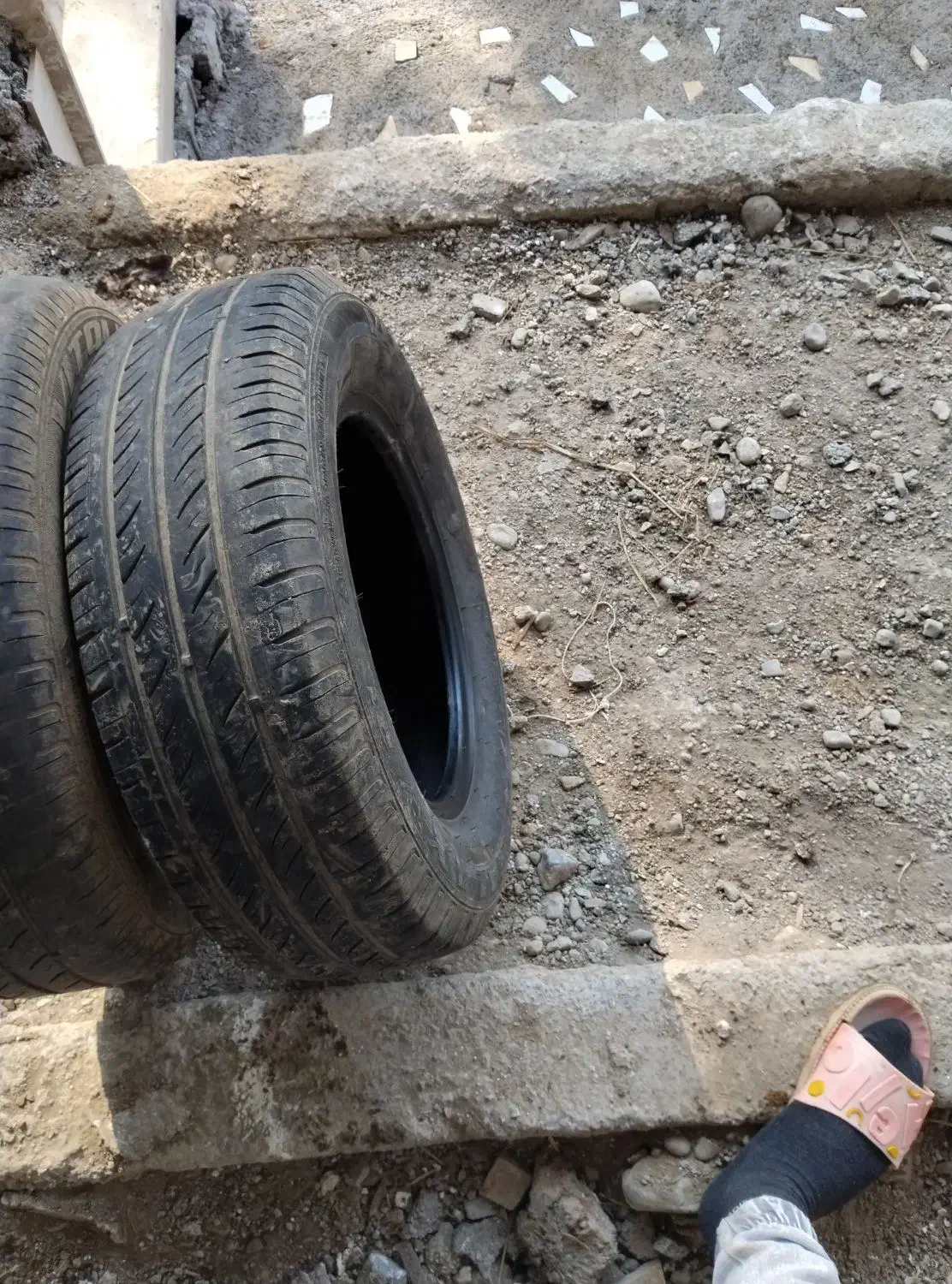 لاستیک خارجی تیبا کوئیک ساینا پیکان|قطعات یدکی و لوازم جانبی|لنگرود, |دیوار