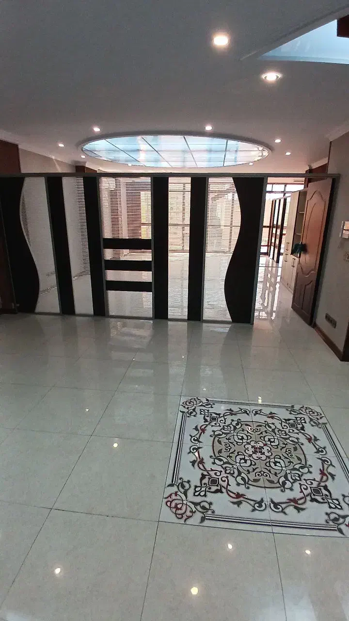 آپارتمان ۱۴۰ متر، سند اداری، فول/ باقرخان|اجارهٔ دفتر کار، اتاق اداری، مطب|تهران, شهرآرا|دیوار