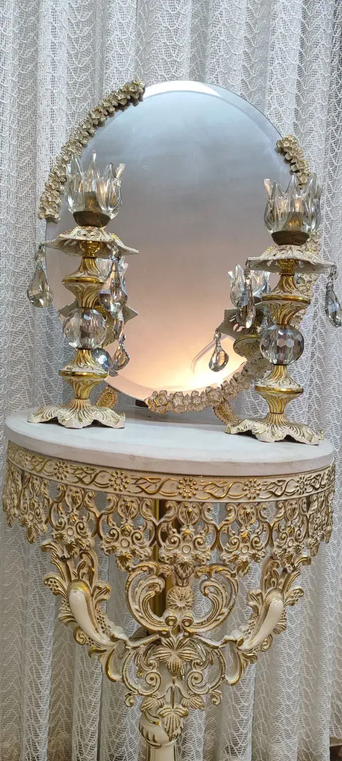 آینه و شمعدان با پایه کنسول|آینه|رشت, منظریه|دیوار