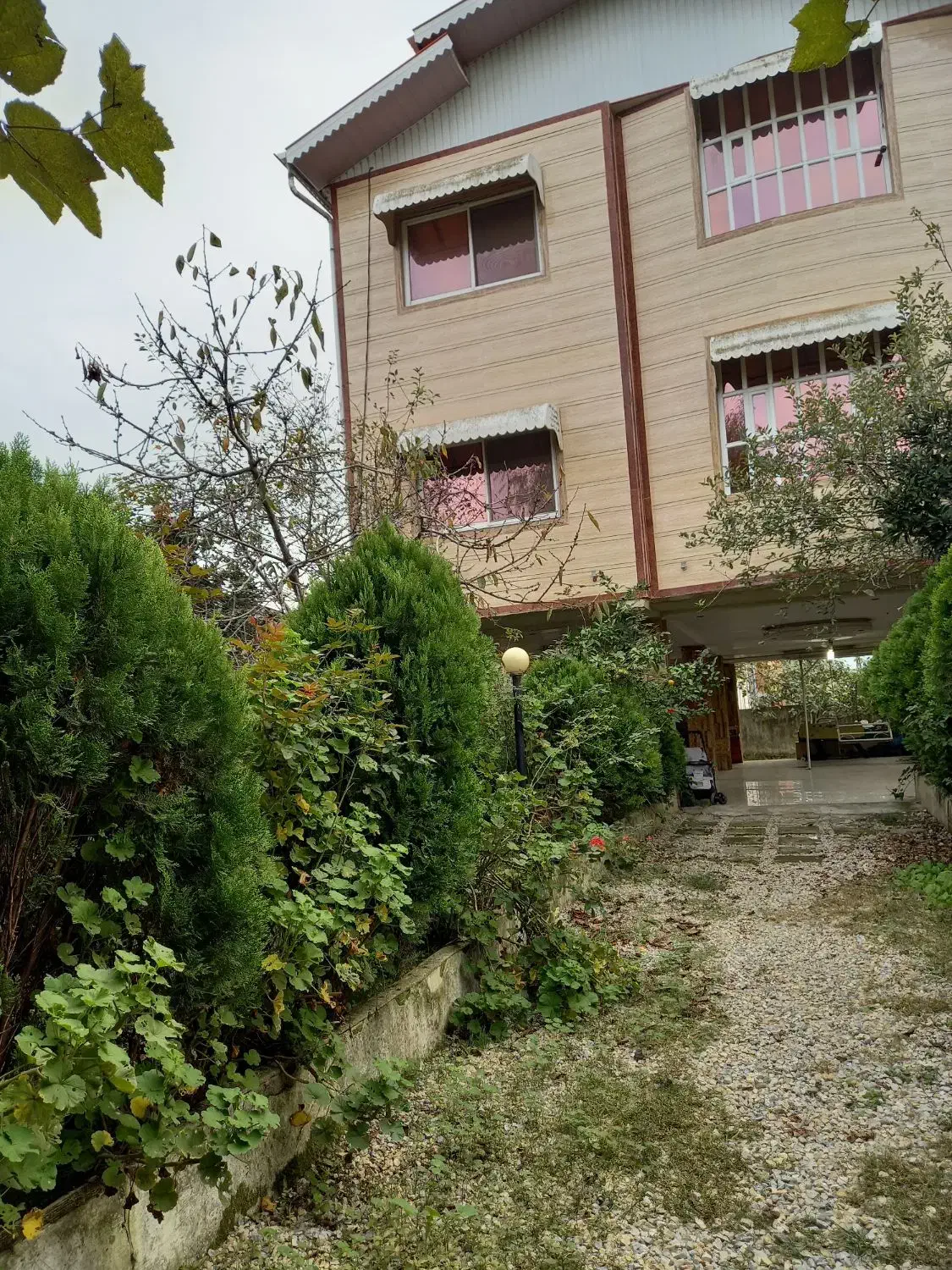 خانه ی ویلایی  در لیسار|فروش خانه و ویلا|لیسار, |دیوار