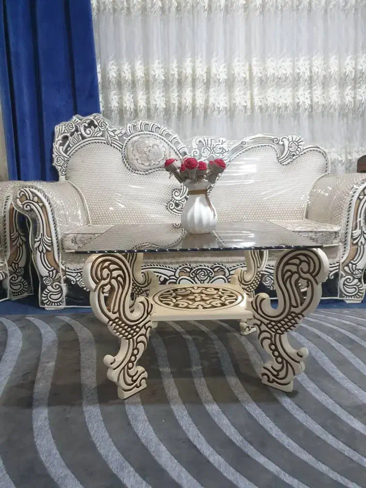 سرویس مبل کلاسیک|مبلمان خانگی و میز عسلی|باغستان, |دیوار