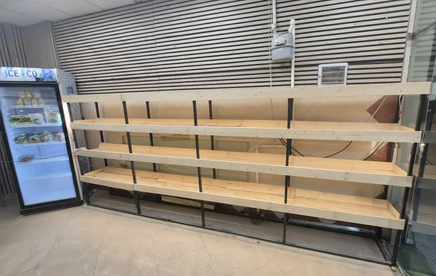 واگذاری دکور|فروشگاه و مغازه|سمنان, |دیوار