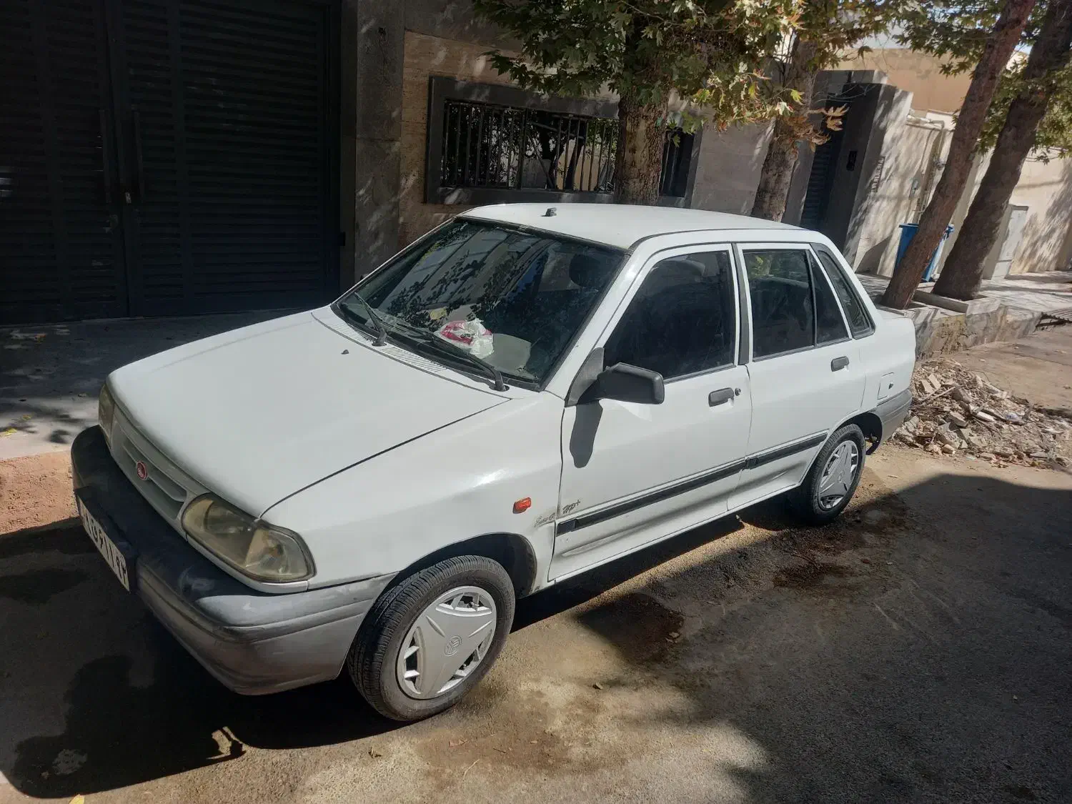 پراید مدل ۹۴، سالم بی خط و خش|خودرو سواری و وانت|صدرا-فارس, فاز ۱|دیوار