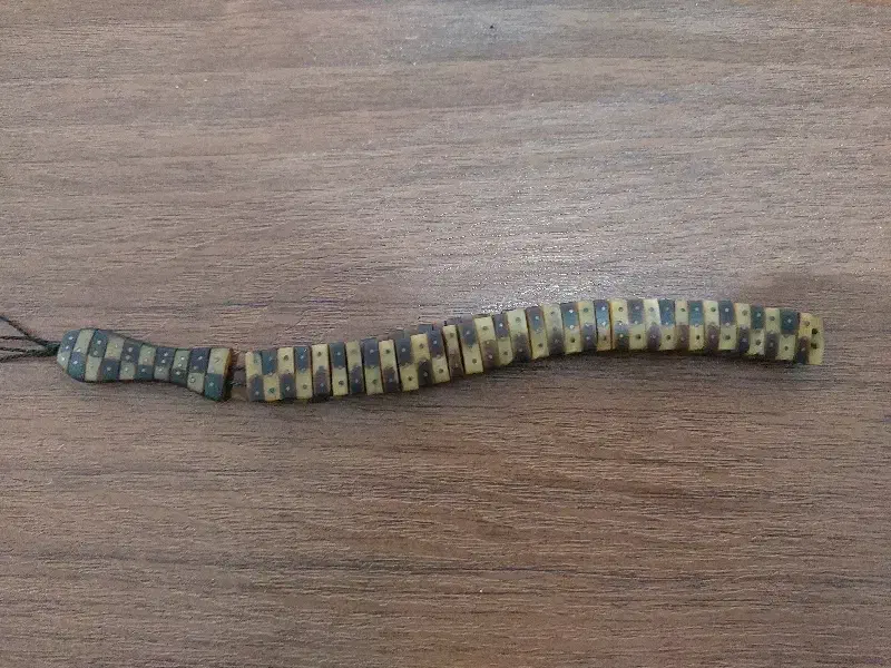 تسبیح خرما|کلکسیون اشیاء عتیقه|سهند, |دیوار