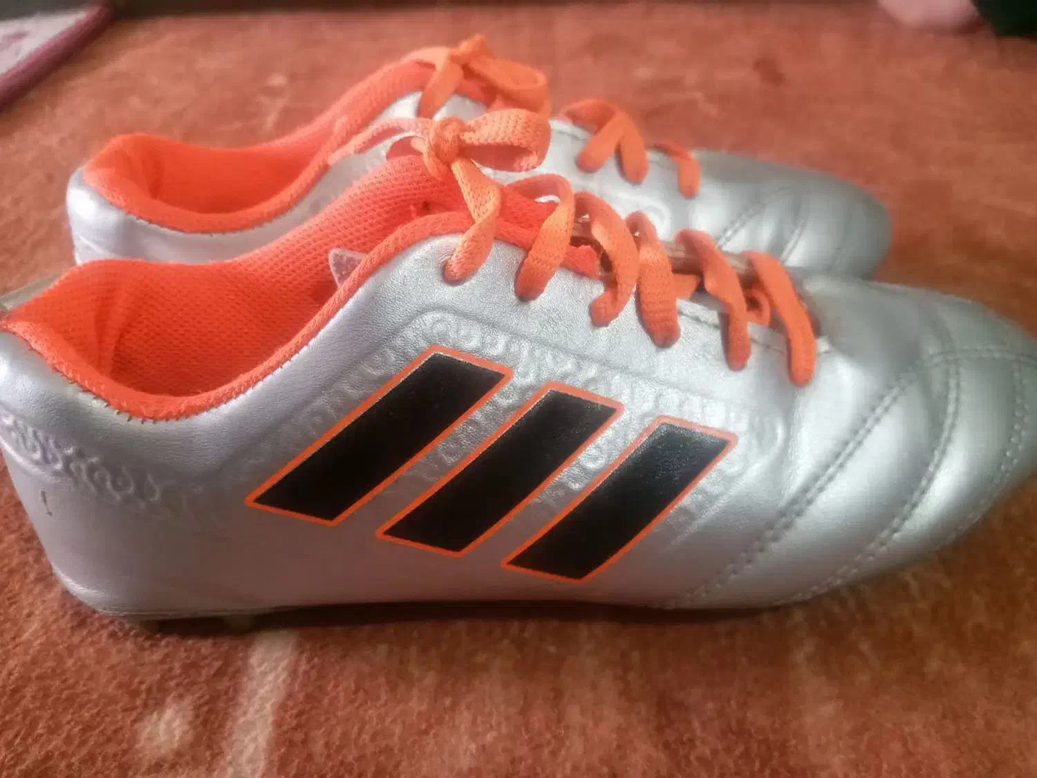 کفش فوتبالAdidas Messi|کیف، کفش، کمربند|بروجرد, |دیوار