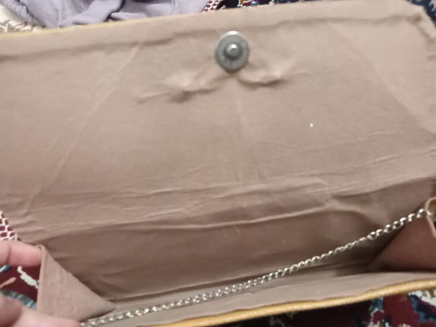 کیف مجلسی|کیف، کفش، کمربند|قم, نوبهار|دیوار