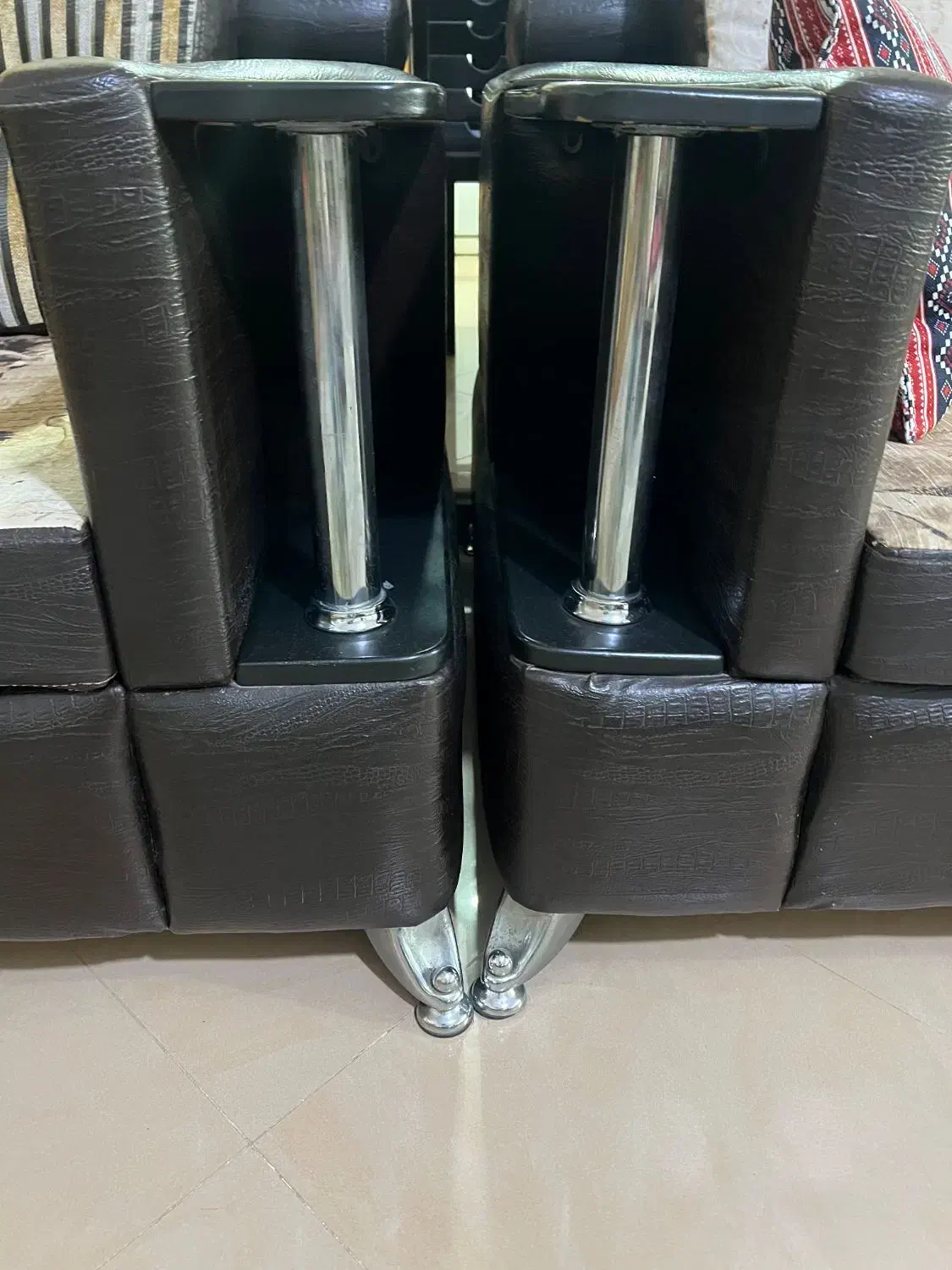 مبل ۷ نفره با میز|مبلمان خانگی و میز عسلی|قائم‌شهر, |دیوار