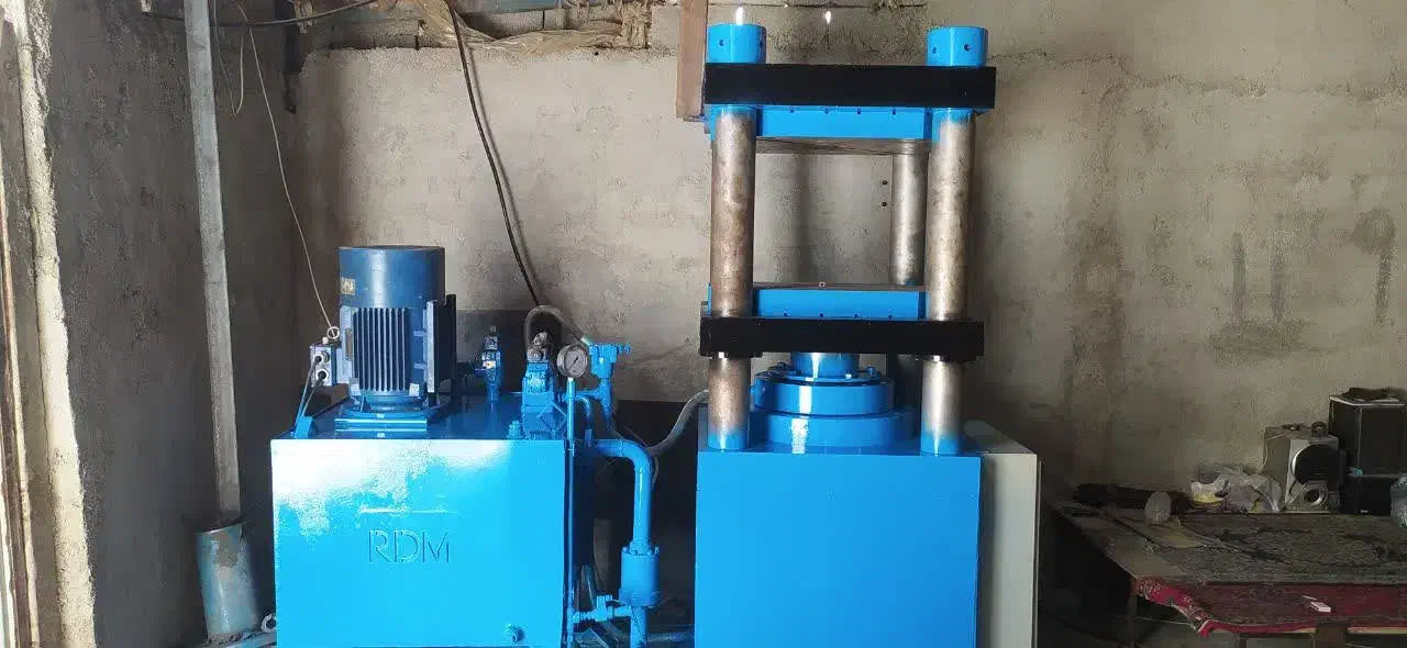 پرس ملامین ۴۰۰تن|ماشین‌آلات صنعتی|کرج, کمال‌شهر|دیوار