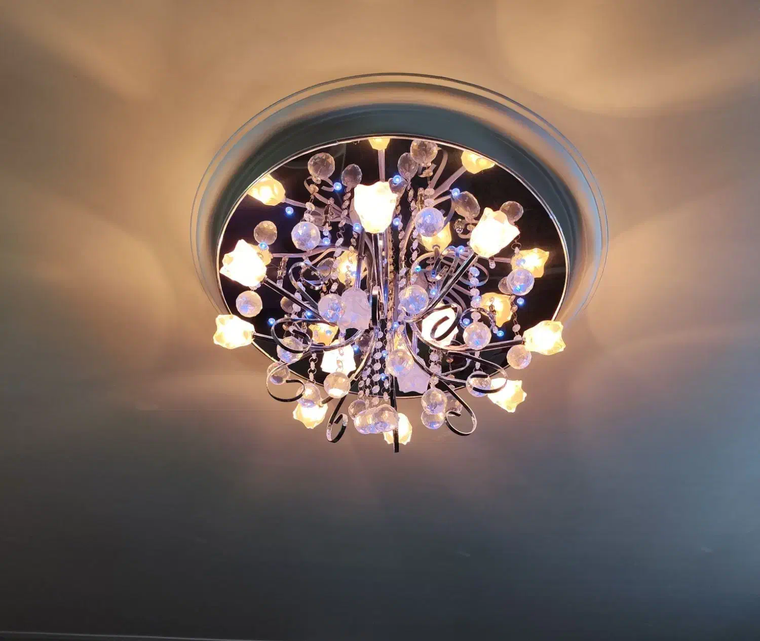 لوستر|لوستر و چراغ آویز|قم, انصار‌الحسین|دیوار