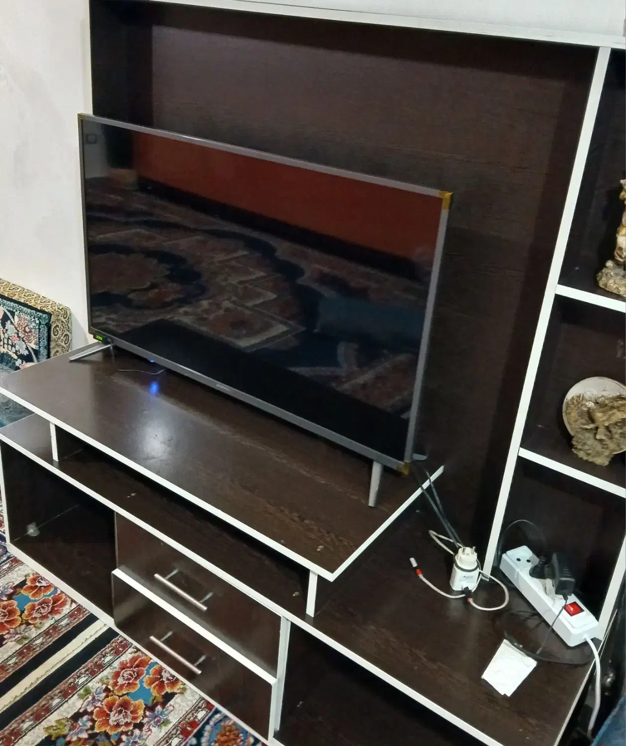 میز تلویزیون|میز تلویزیون|درگزین, |دیوار