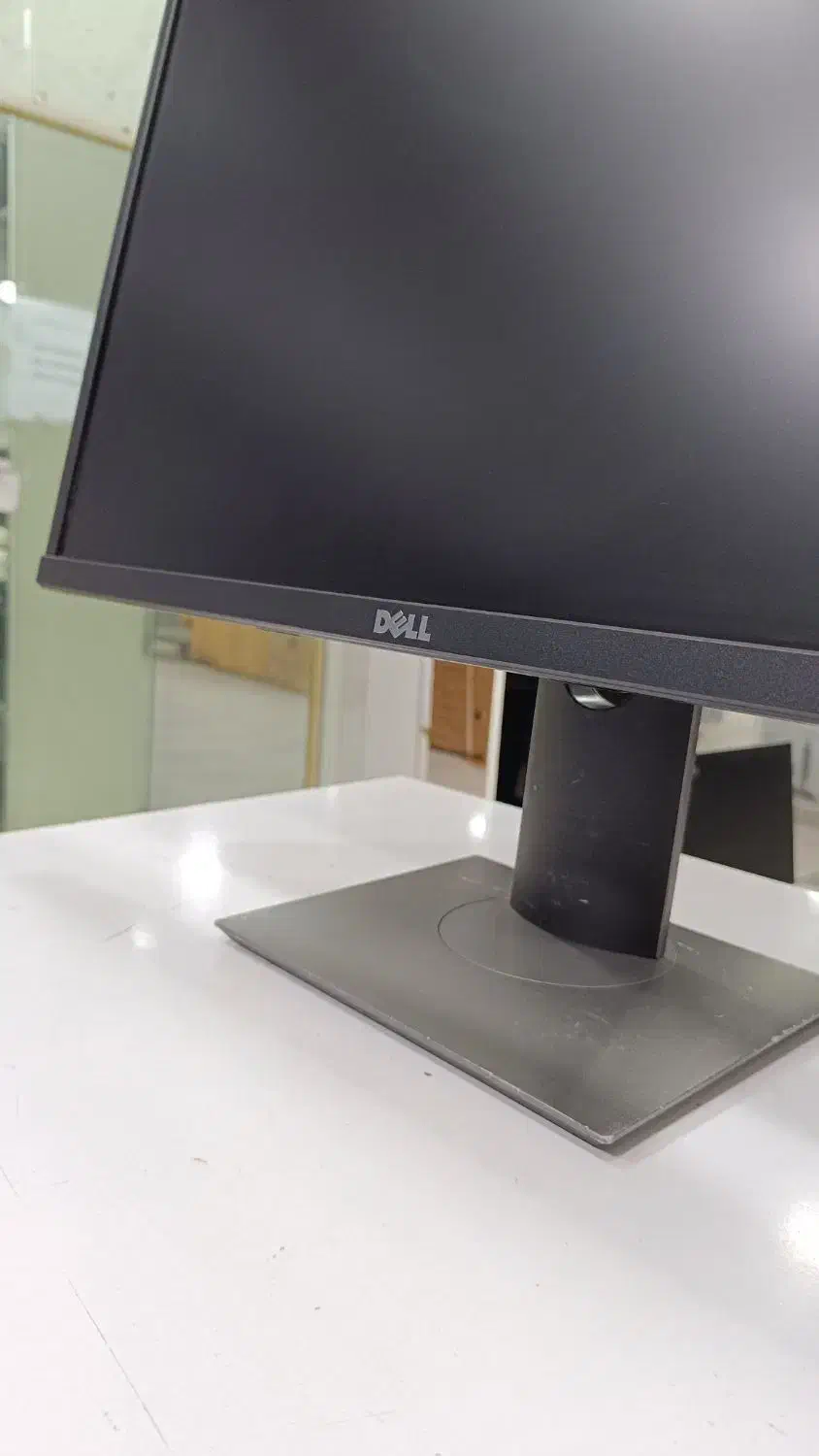 مانیتور dell 24 inch|قطعات و لوازم جانبی رایانه|بندرعباس, |دیوار