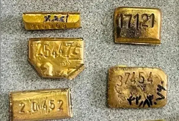 10سوت طلا|جواهرات|بم, |دیوار