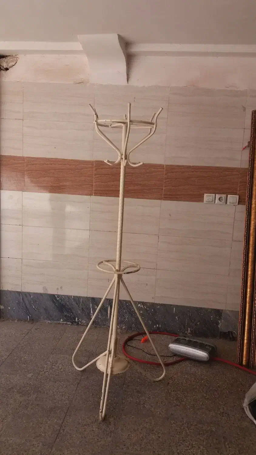 رخت آویز|بندرخت و رختآویز|اهواز, اهواز|دیوار