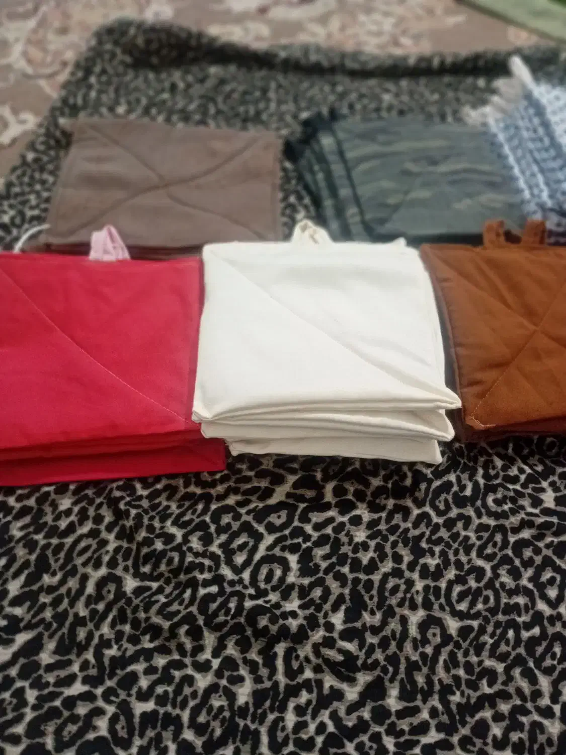 دستگیر|ظروف سرو و پذیرایی|خرمآباد, |دیوار