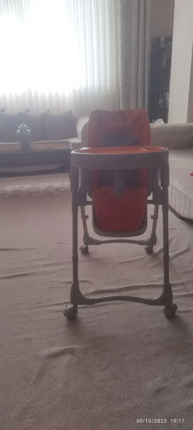 صندلی غذا|تخت و صندلی بچه|مهاباد (آذربایجان غربی), |دیوار