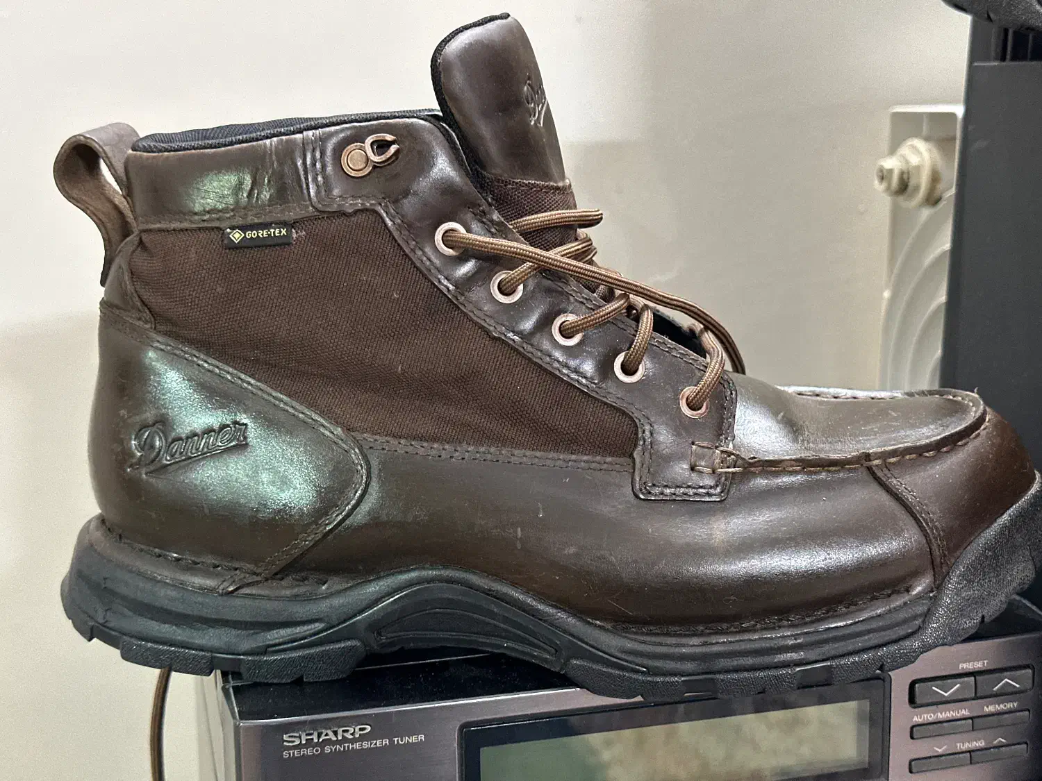 بوت کتونی چرم اصل شهری دنر آمریکا ۴۵ طبیعتگری شکار|کیف، کفش، کمربند|تهران, دهقان|دیوار