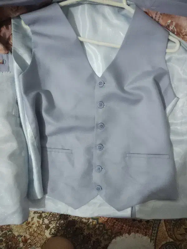 کت و شلوار|لباس|پاکدشت, پاکدشت (مامازند)|دیوار