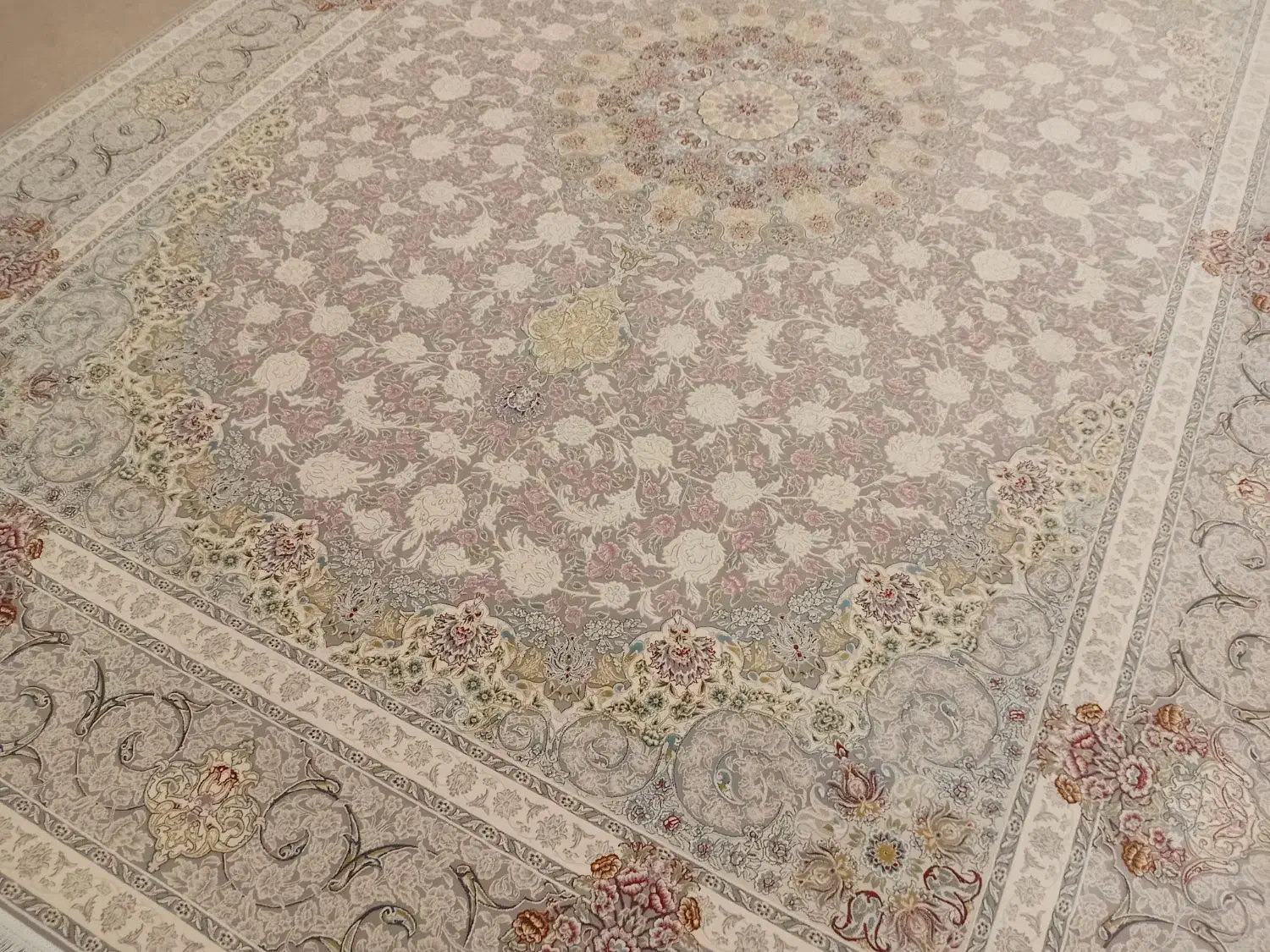 دوتافرش۹متری ۱۲۰۰شونه درحدنو|فرش|آمل, |دیوار