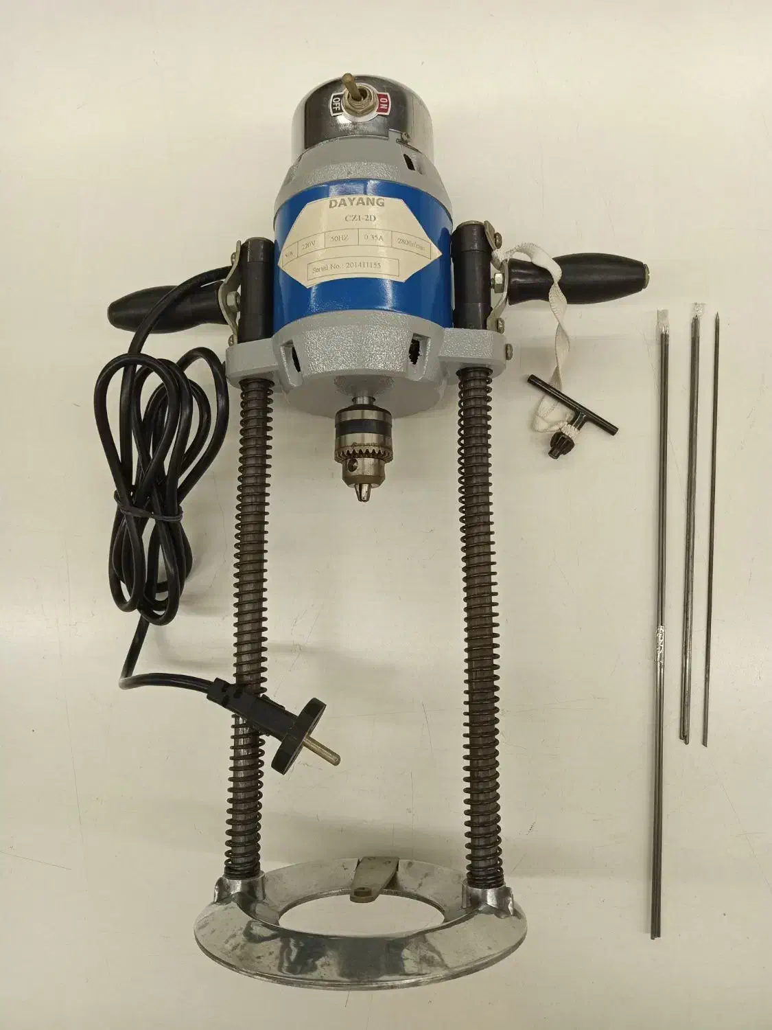 سوراخ کن نشان زن دریل پارچه مارک دایانگ|ماشین‌آلات صنعتی|مشهد, تربیت (صدف)|دیوار