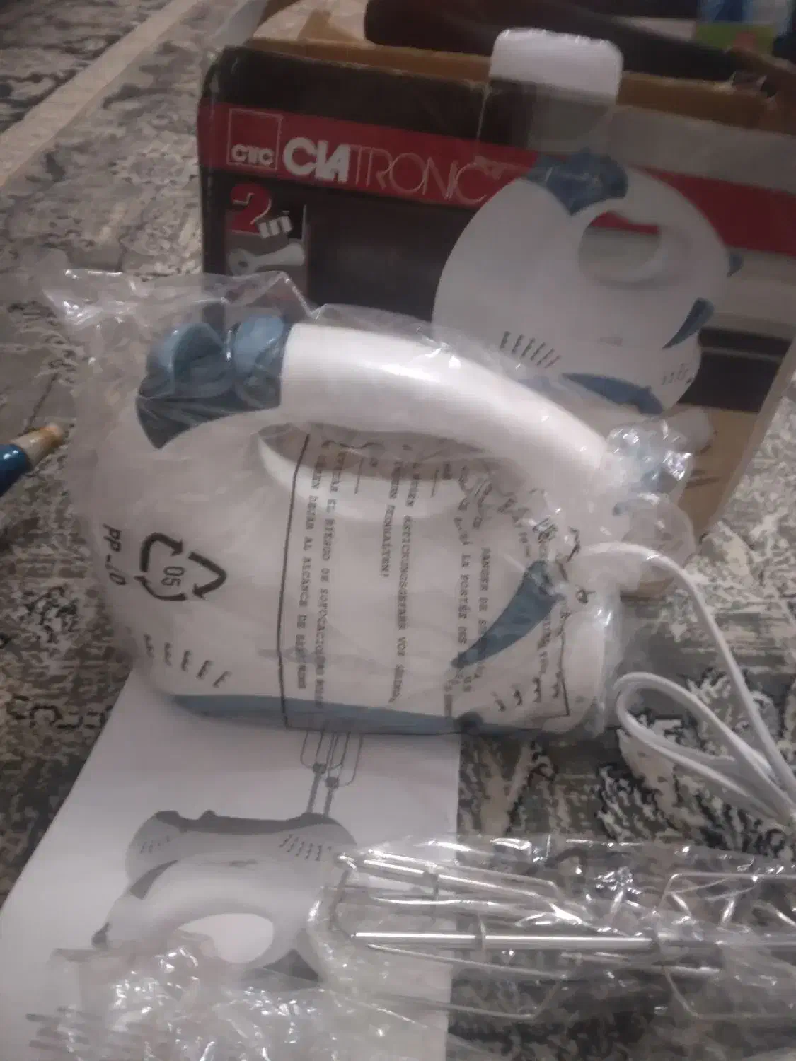 همزن وگوشت کوب برقی کلاترونیک|سایر لوازم برقی|شیراز, شاه قلی بیگی|دیوار