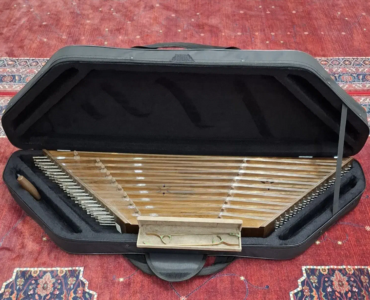 ساز سنتور علیزاده دومهر همراه با میزش|سازهای سنتی|کرج, شهرک نهال و بذر|دیوار