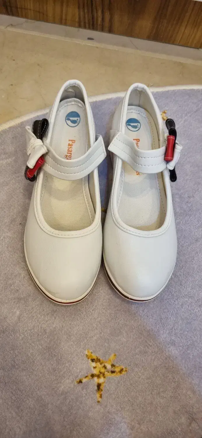 کفش دخترانه سایز ۳۶ قالب کوچک|کفش و لباس بچه|تهران, تهرانپارس جنوبی|دیوار