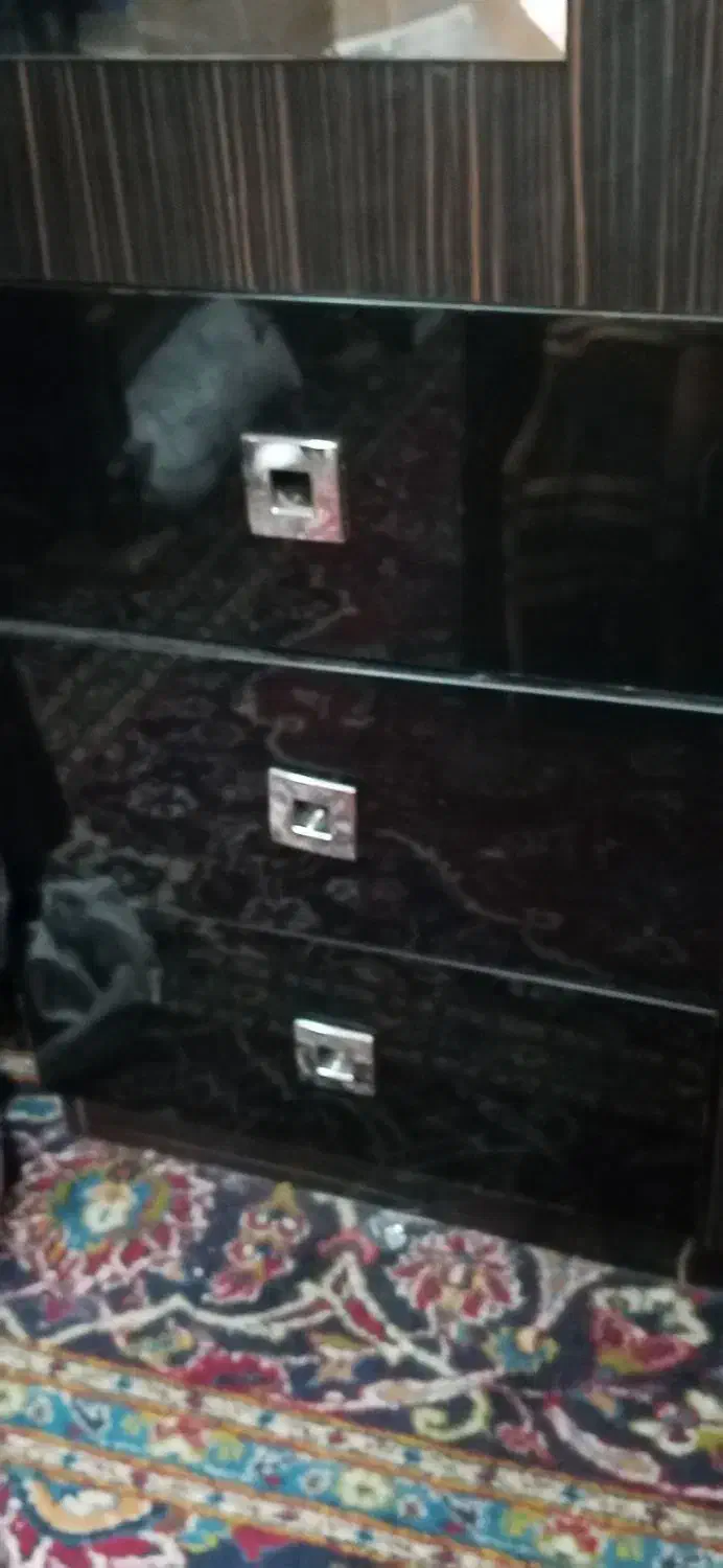 تعدادی لوازم خانگی بفروش میرسد|مبلمان خانگی و میز عسلی|برازجان, |دیوار