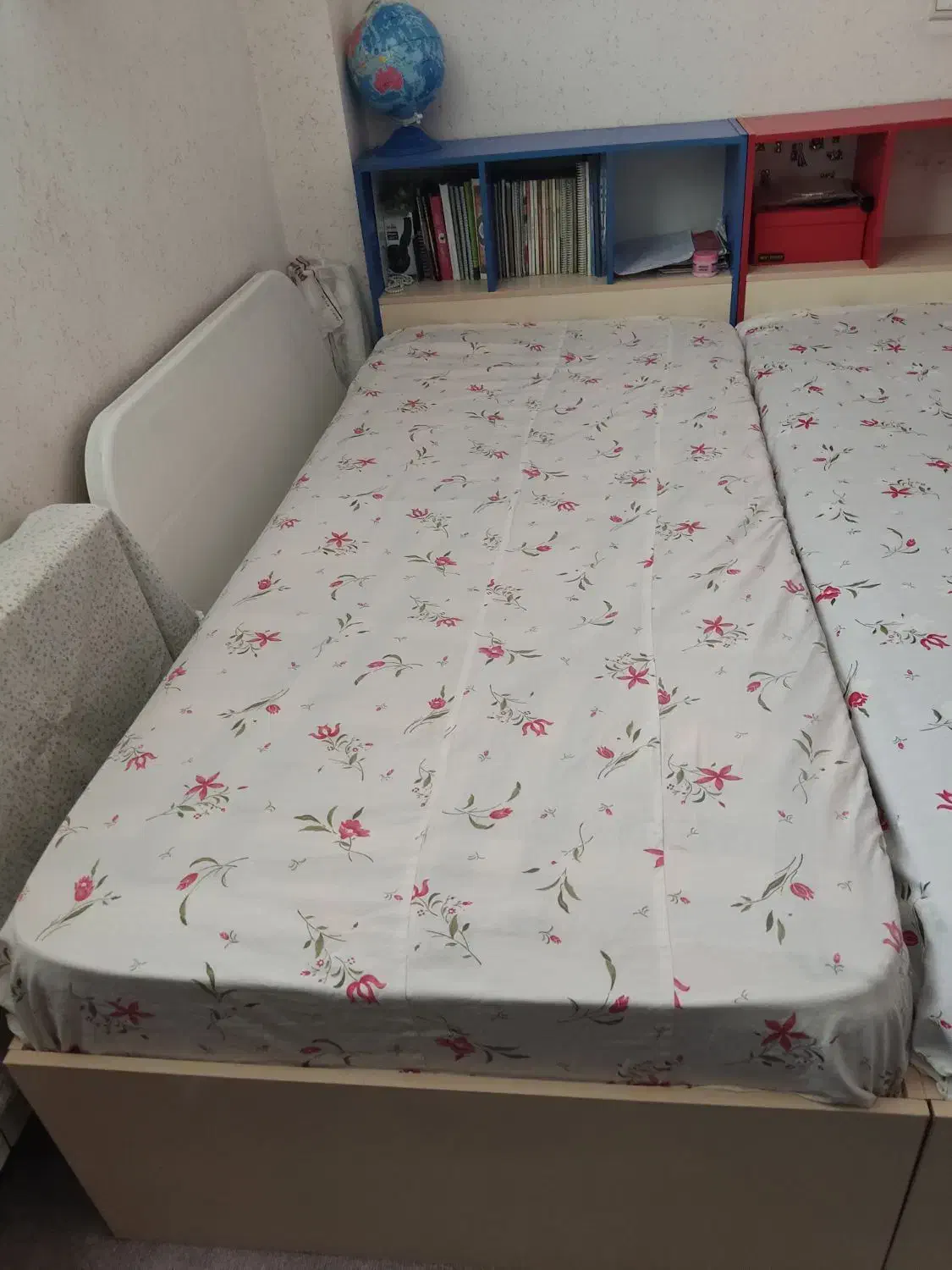 تخت یه نفره|تخت و سرویس خواب|مبارکه, |دیوار