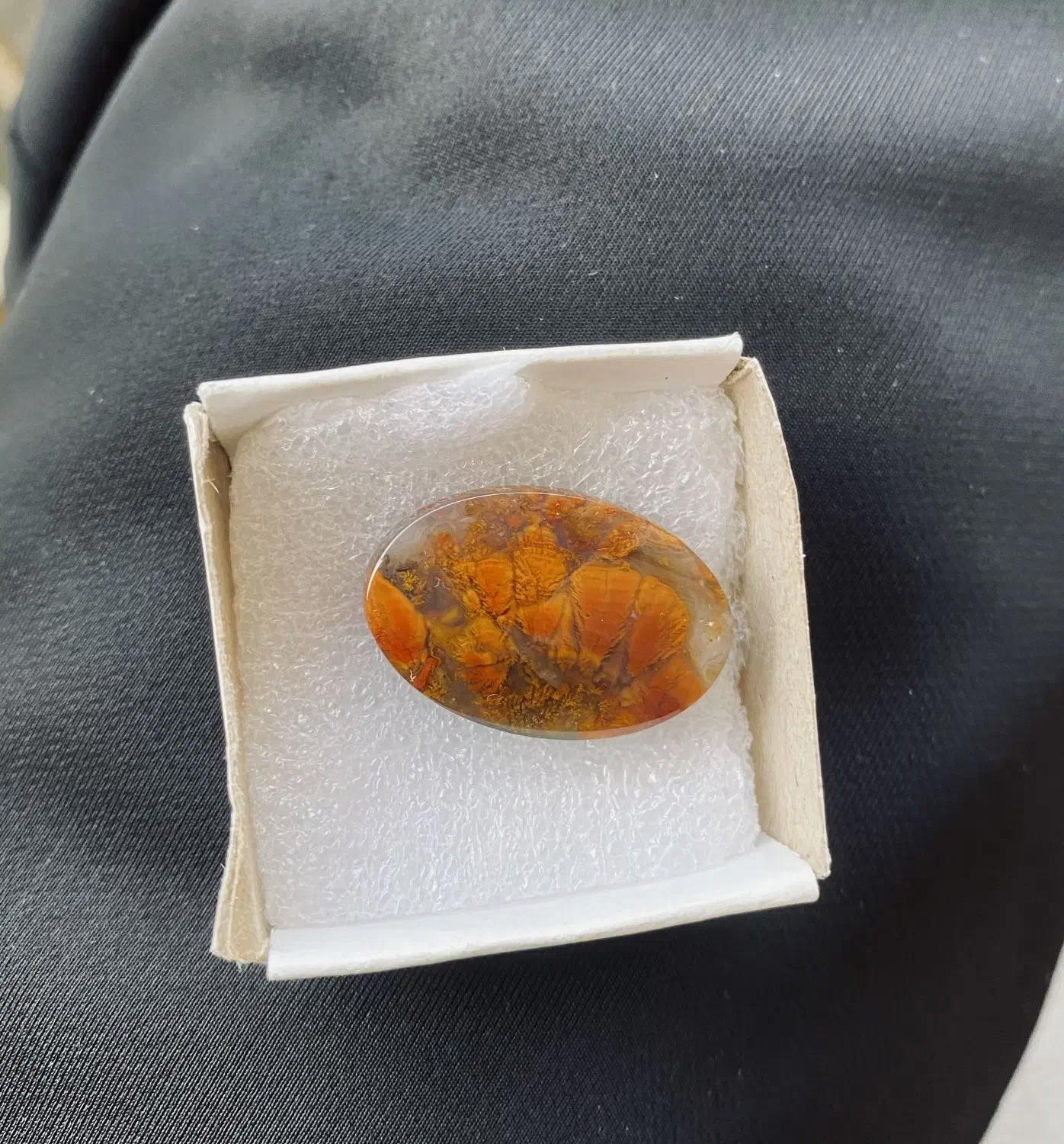 نگین شجر پاییزی|جواهرات|علیآباد کتول, |دیوار