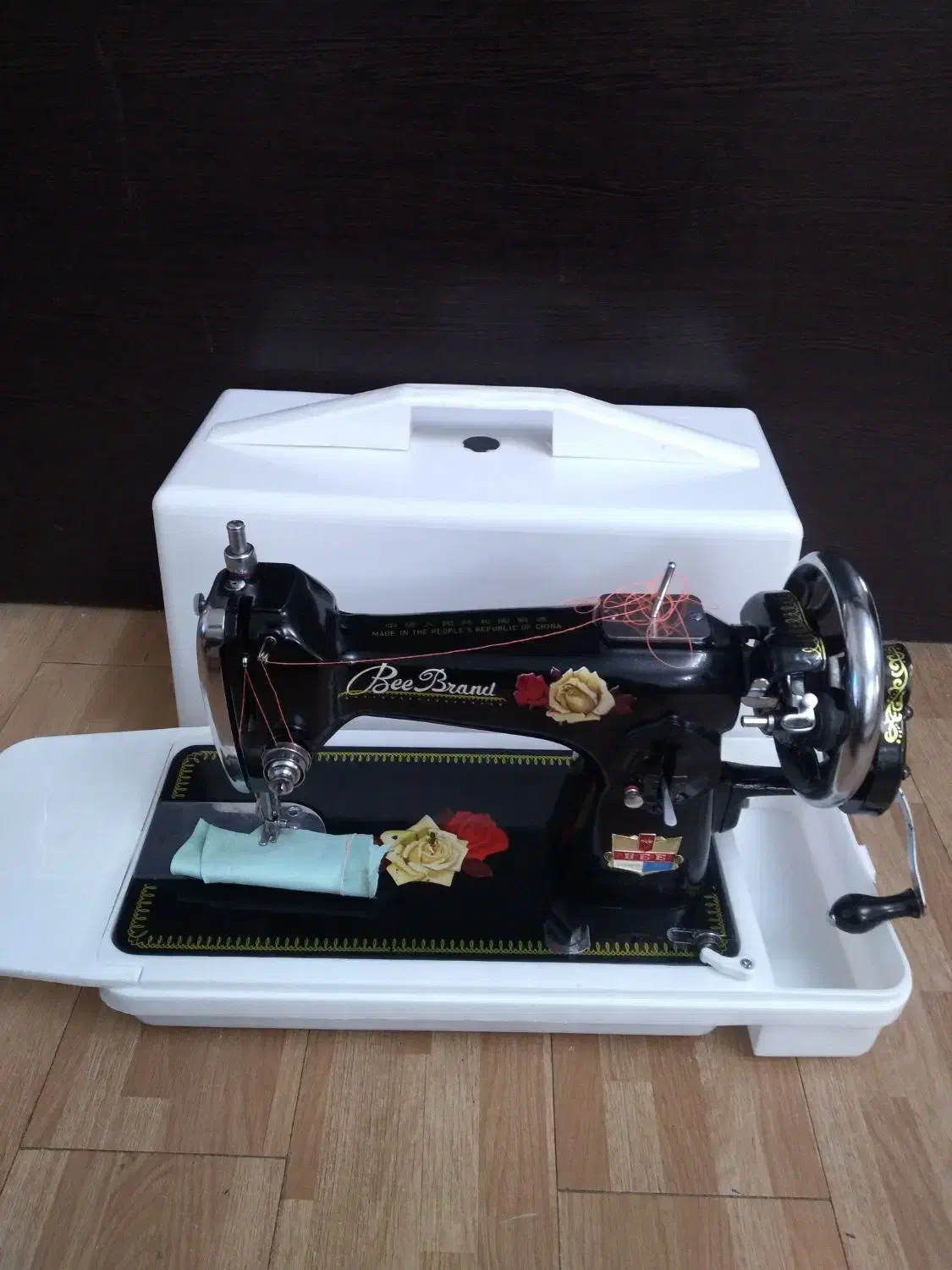 چرخ خیاطی قدیمی|چرخ خیاطی و ریسندگی|تهران, شهرک غزالی|دیوار