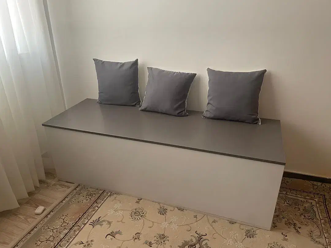 نیمکت|صندلی و نیمکت|رشت, پیرکلاچای|دیوار