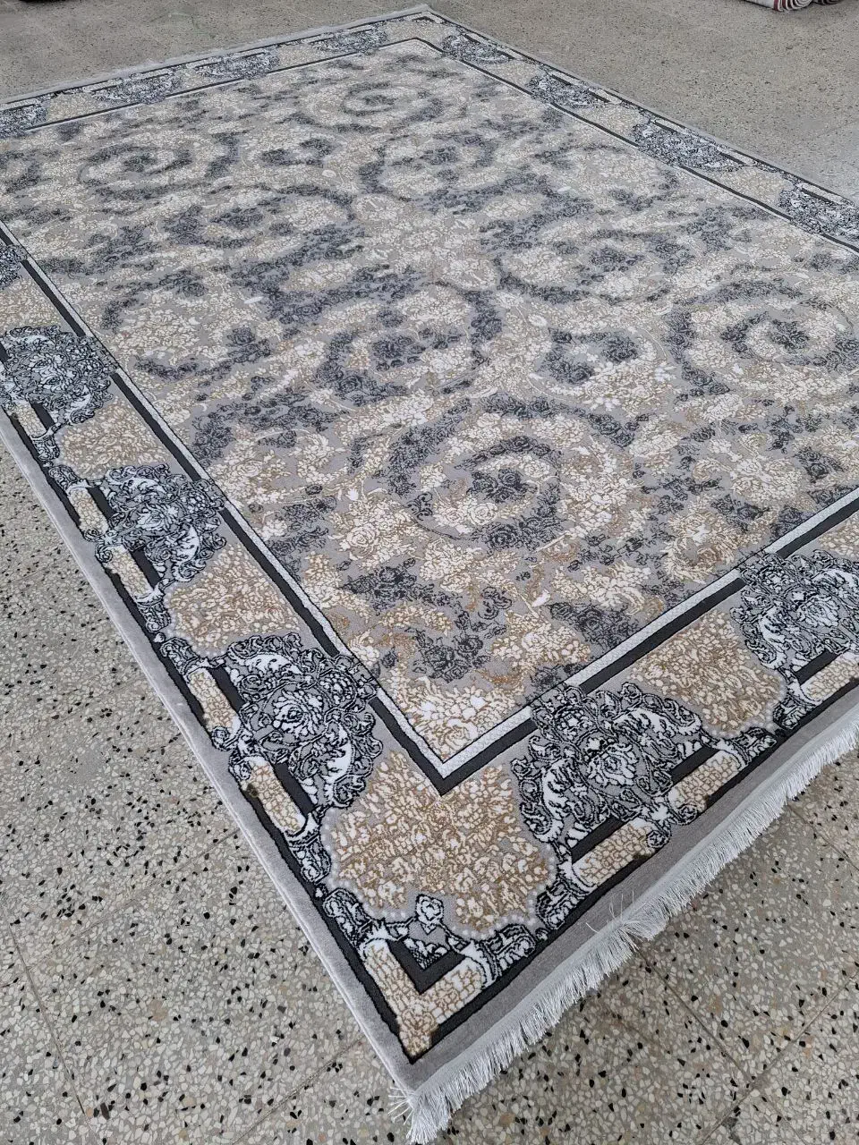 فرش لوکس و جذاب|فرش|کرج, نوروزآباد|دیوار