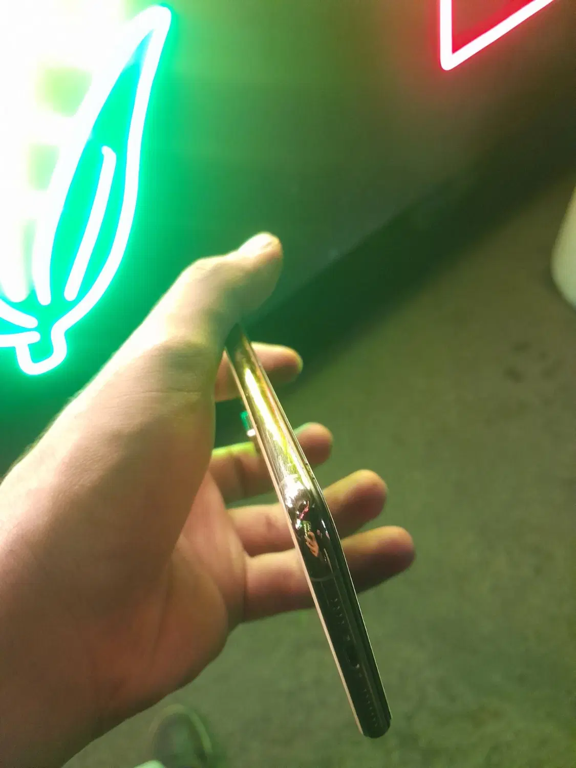 Xs max|موبایل|قدس, شهر‌قدس|دیوار