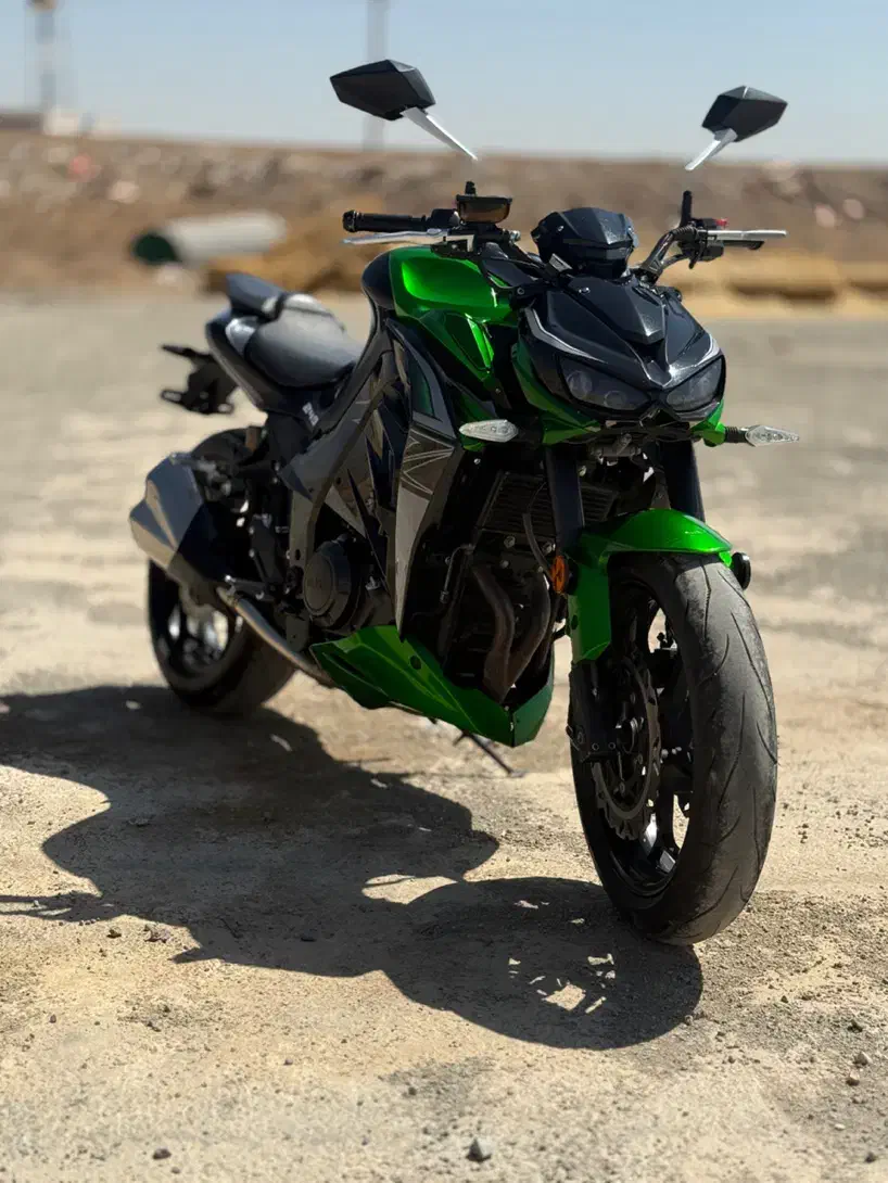 Z1000|موتورسیکلت|هشتگرد, شهرک ولیعصر (مصلی)|دیوار