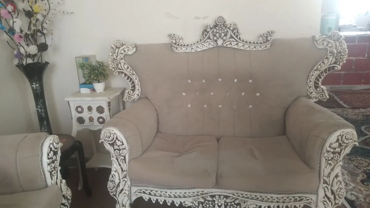 مبل|مبلمان خانگی و میز عسلی|همدان, |دیوار