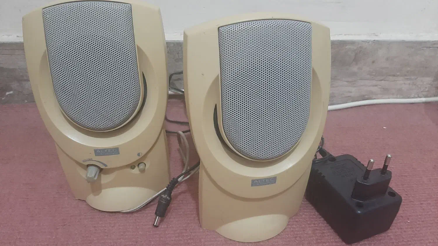 اسپیکر رو میزی کامپیوتر|قطعات و لوازم جانبی رایانه|اهواز, کمپلو شمالی|دیوار