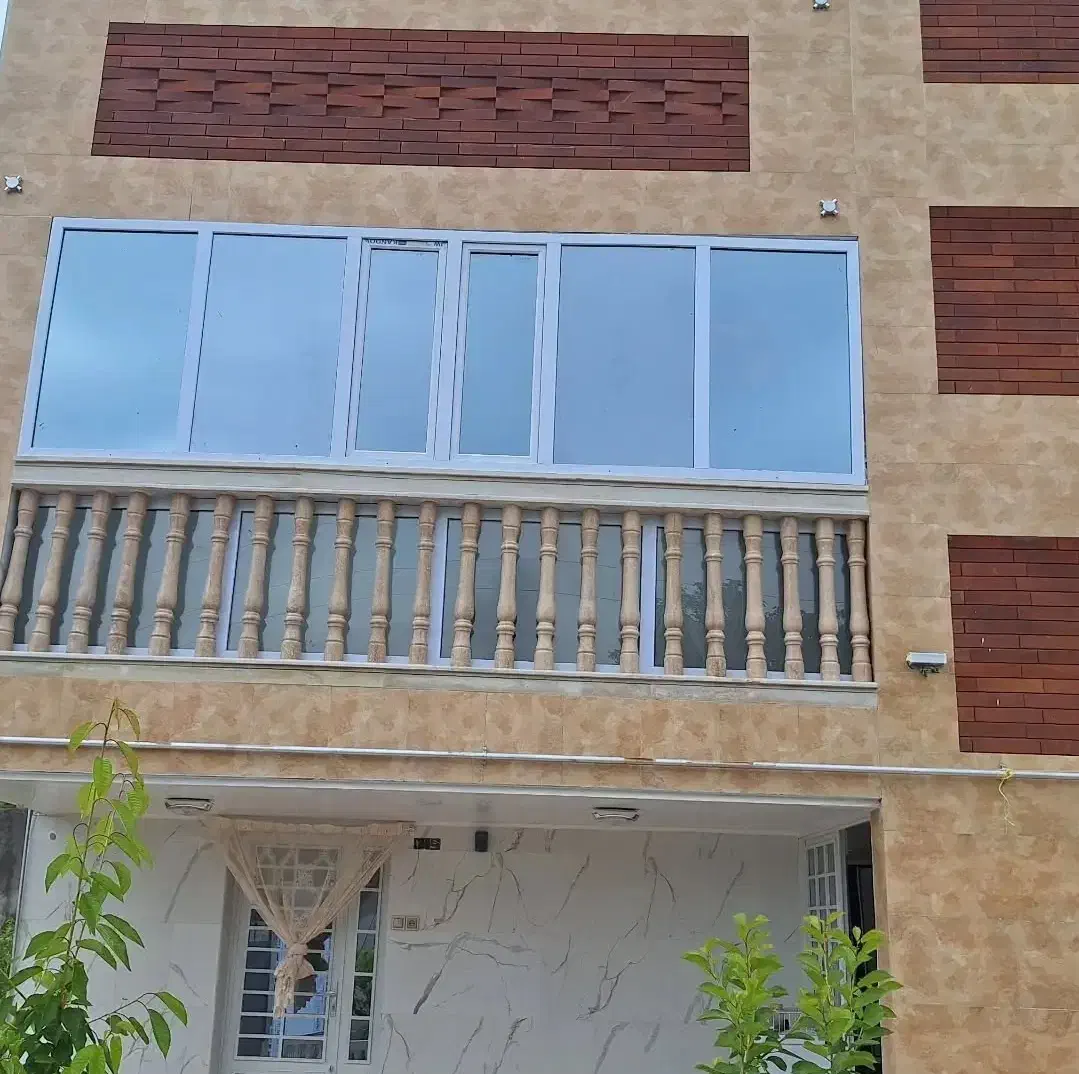 تولید و اجرای انواع پنجره عایق صداوحرارت،پوشش تراس|خدمات پیشه و مهارت|قم, انسجام|دیوار