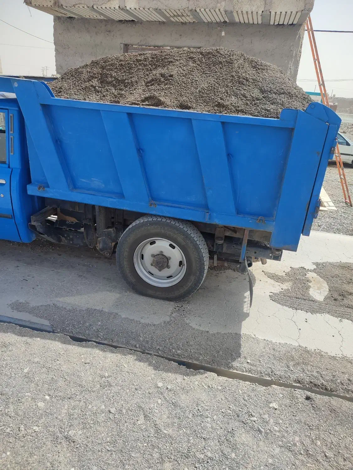 حمل شن بانیسان کمپرس اتاق بزرگ ماسه.نخاله. مل. ریگ|خدمات حمل و نقل|زابل, |دیوار