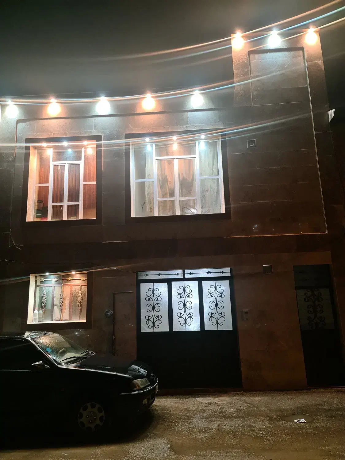 منزل ویلایی دوطبقه مجزا|فروش خانه و ویلا|شیراز, شیشه‌گری|دیوار