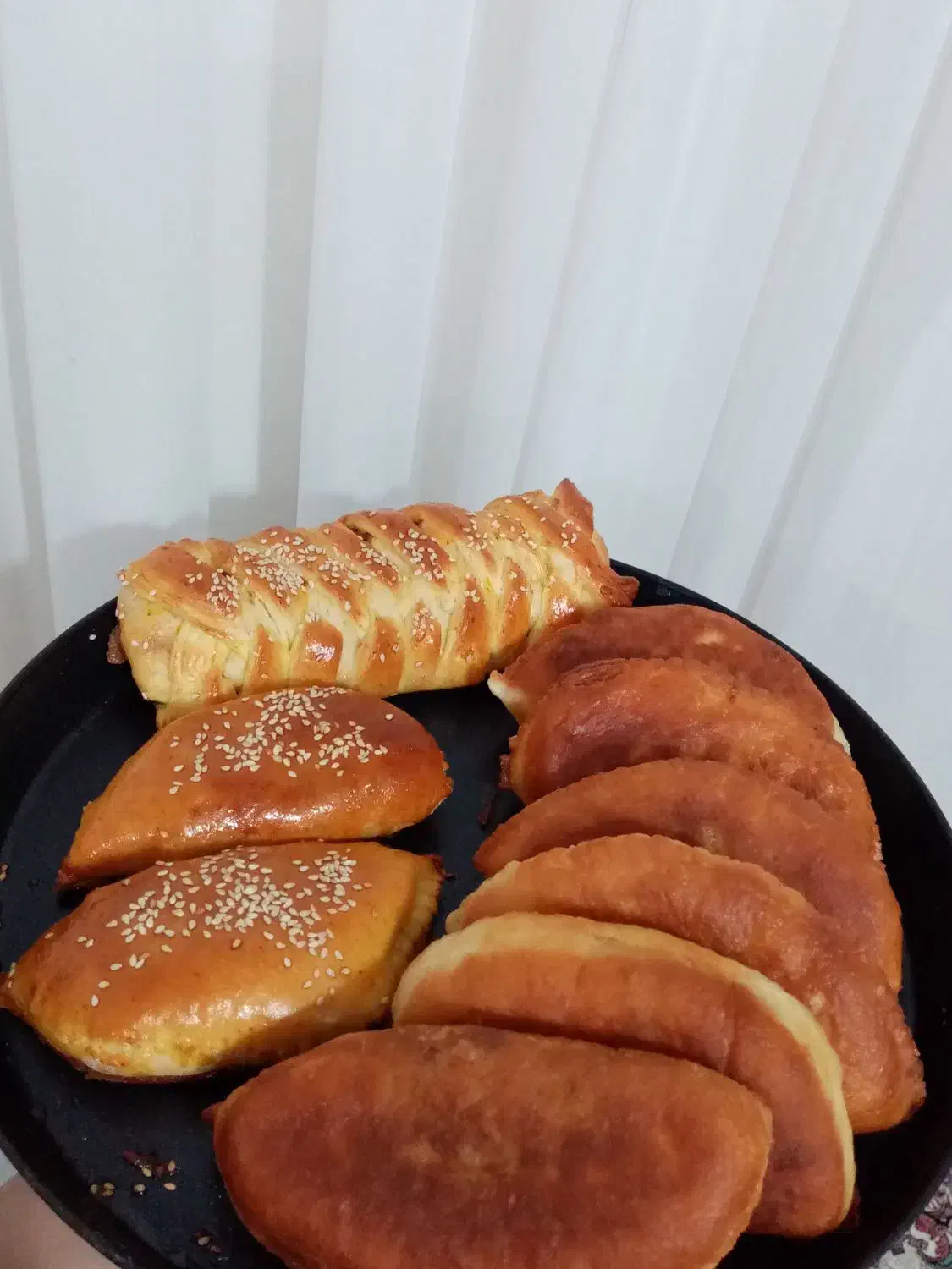 پیراشکی تنوری و....|خوردنی و آشامیدنی|نیشابور, مدرس|دیوار