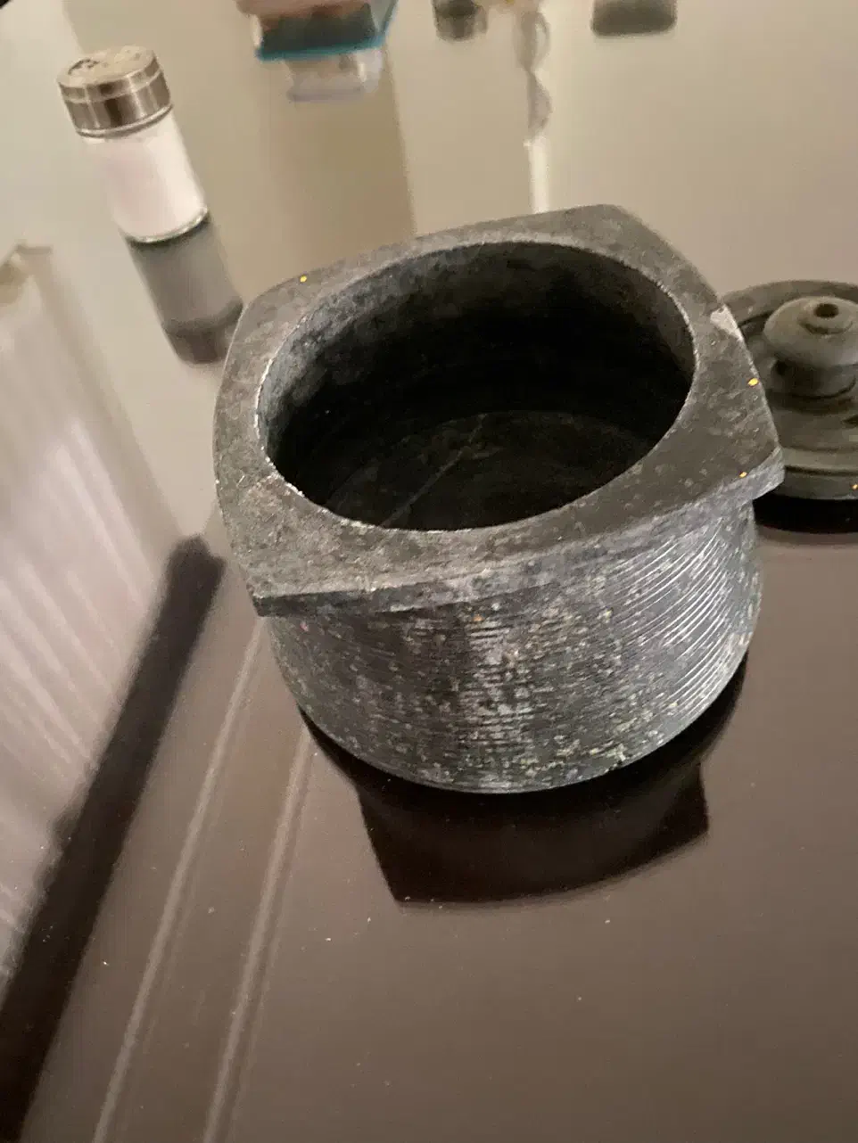 دیگ سنگی مشهد|کلکسیون اشیاء عتیقه|اصفهان, خواجو|دیوار