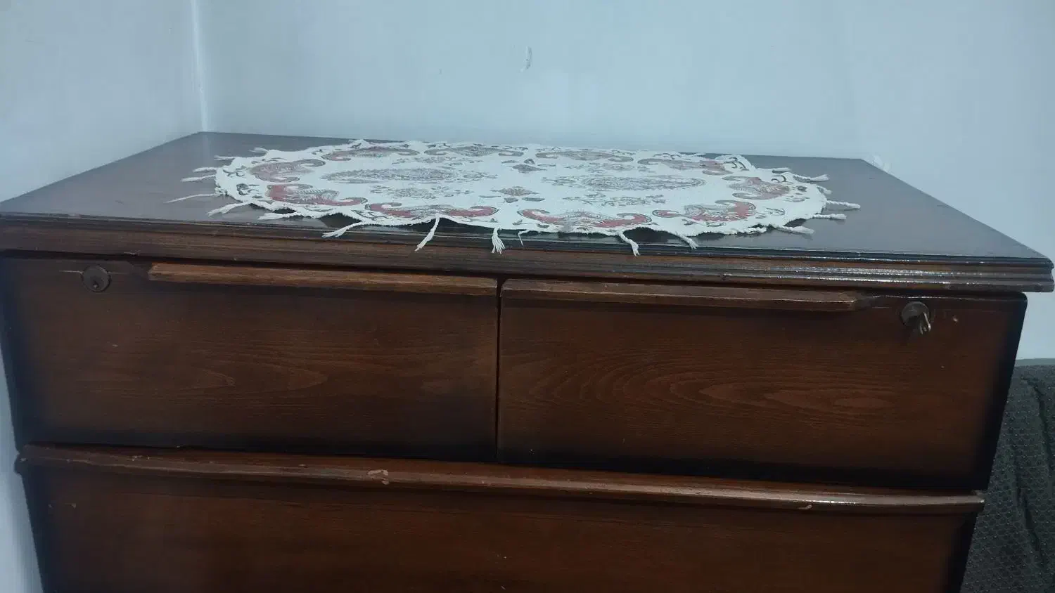 دراور ۶ کشو|جاکفشی، کمد، دراور|اندیشه, اندیشه فاز ۳|دیوار