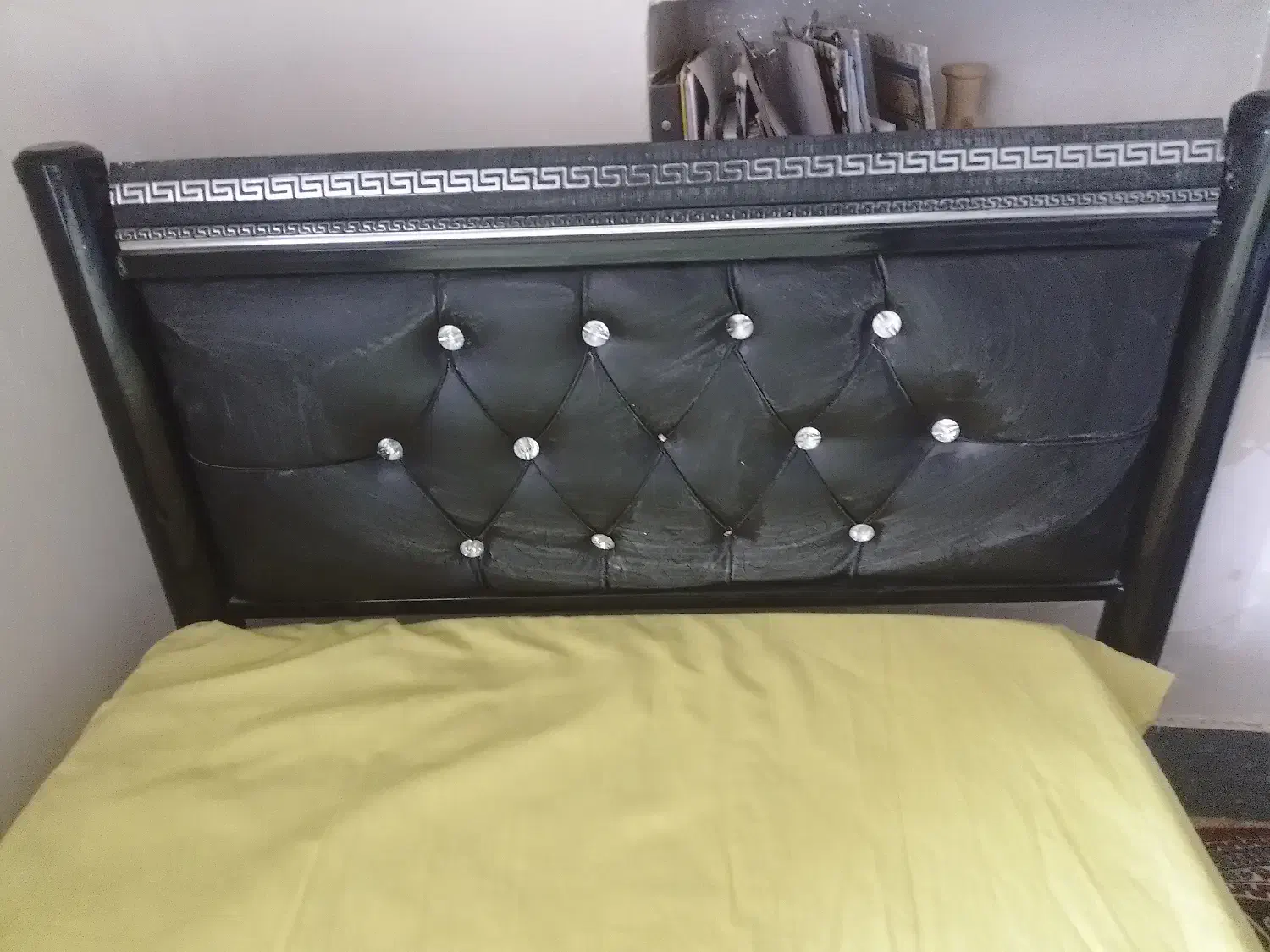 تخت خواب یک نفره با تشک|تخت و سرویس خواب|مهاباد (آذربایجان غربی), |دیوار