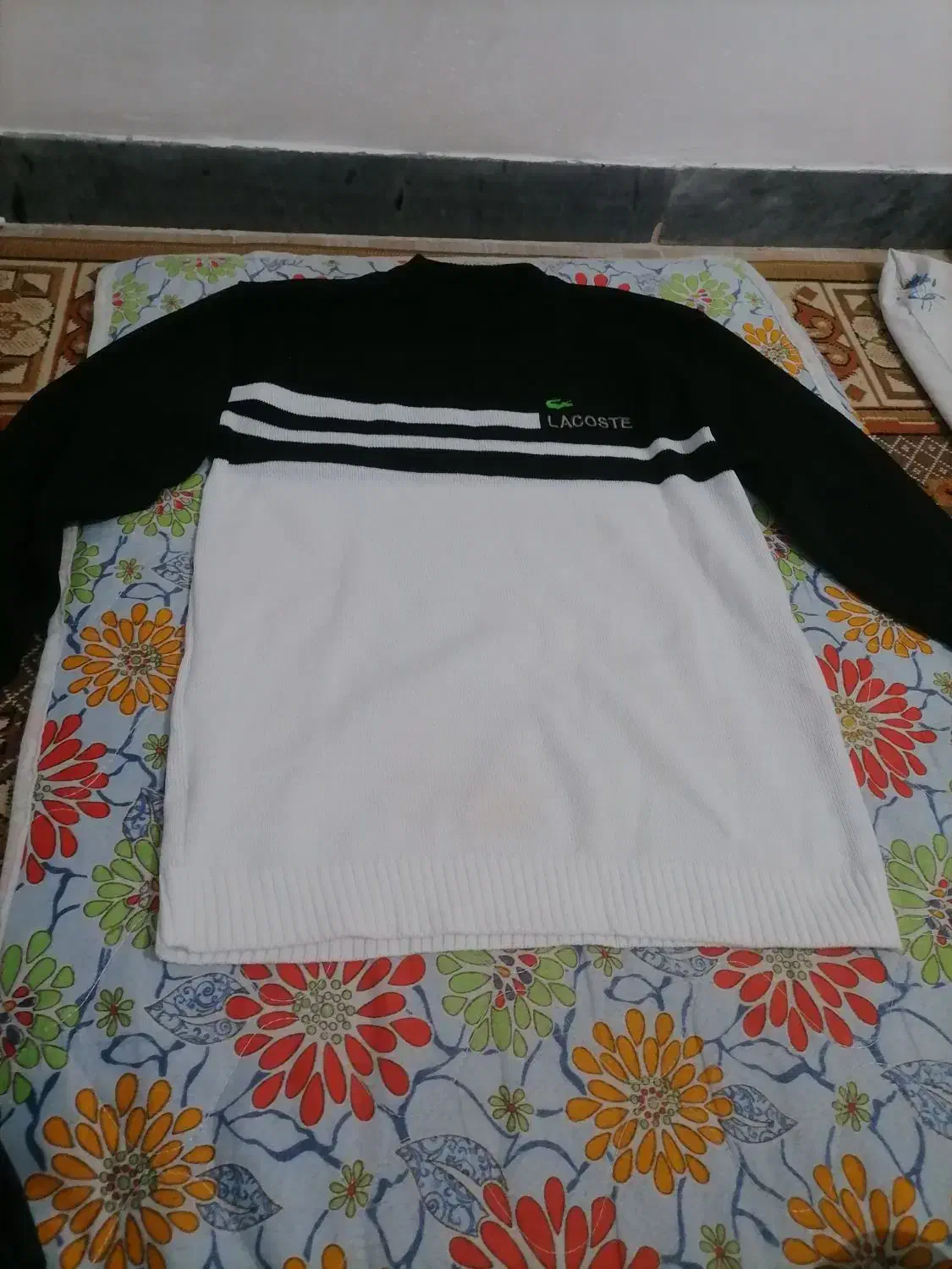 لباس|لباس|دوگنبدان, |دیوار