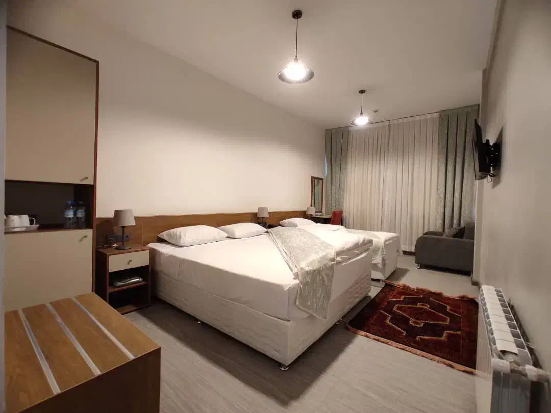 نیروی خدمات و نظافت خانم|استخدام سرایداری و نظافت|تهران, گمرک|دیوار