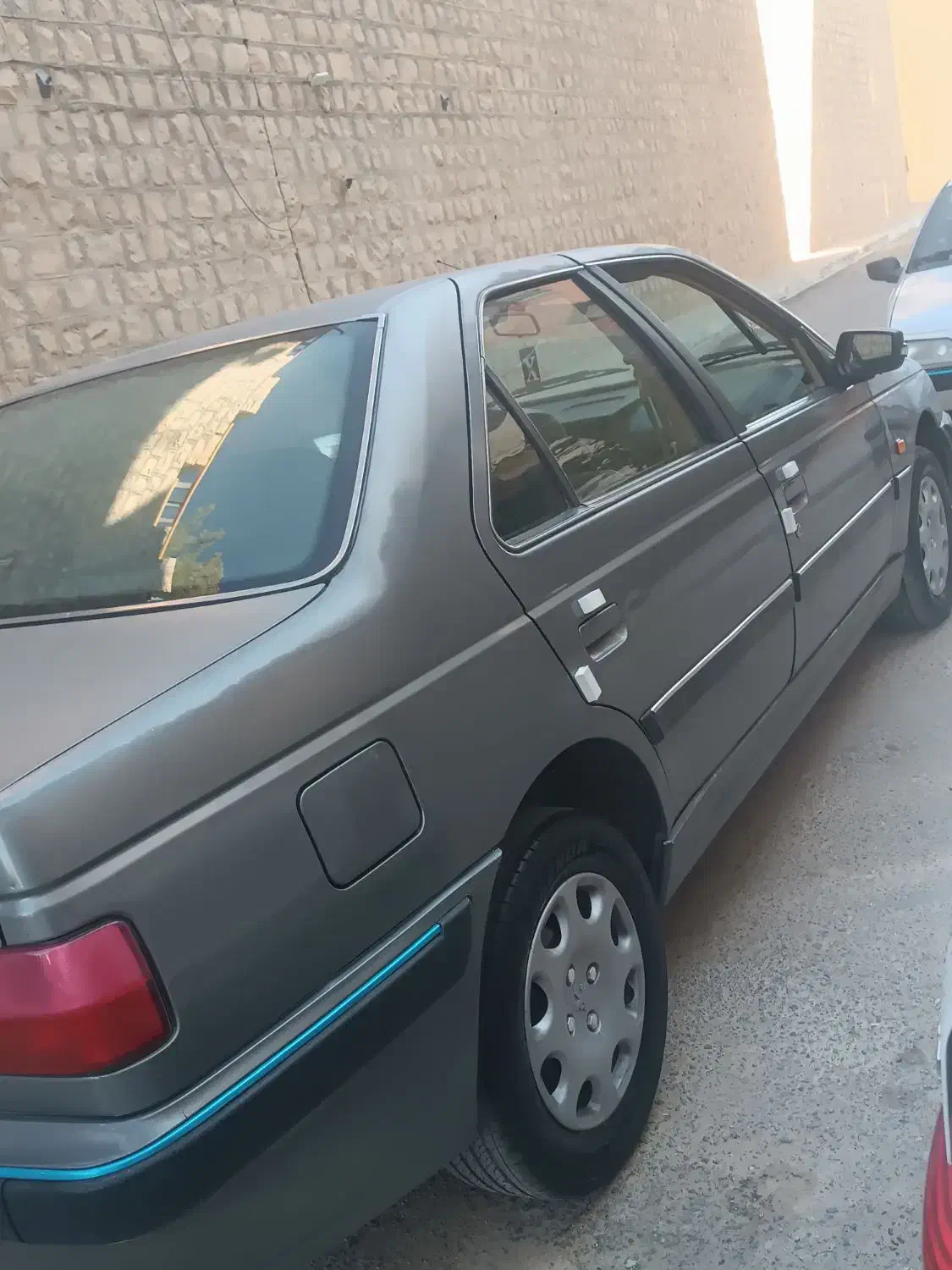 پارس سال مدل ۱۳۹۵|خودرو سواری و وانت|شیراز, شهرک بزین|دیوار