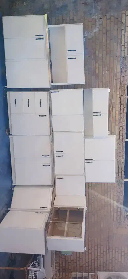 ۱۰مترکابینت کامل فلزسالم تمیز،۴/۱۰ پایین،۶متربالا|مصالح و تجهیزات ساختمان|رامهرمز, |دیوار